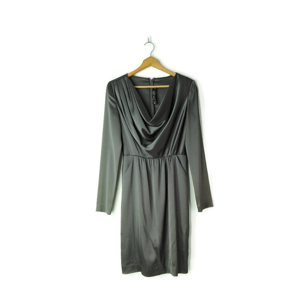 ST JOHN Liquid Satin Dress Sz 2 Drape Cowl Neck pockets long sleeves gray/silver
